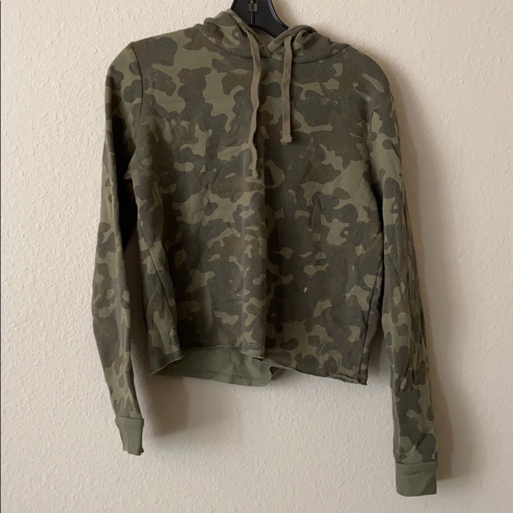 Camo sweatshirt with a hood